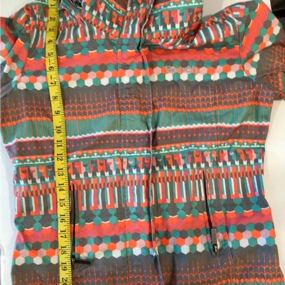 Bench Multicolor Geometric Jacket - Picture 5 of 8